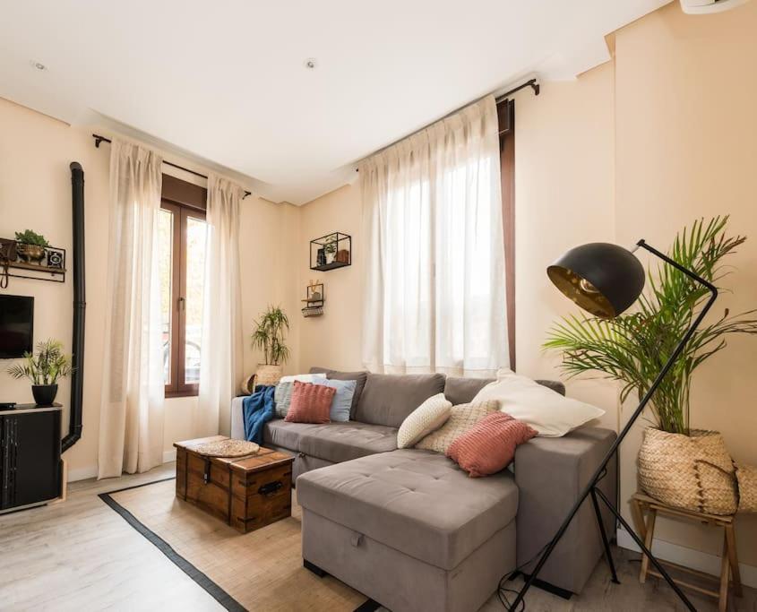 Ático con terraza y chimenea junto a Universidad Alcalá de Henares Exterior foto