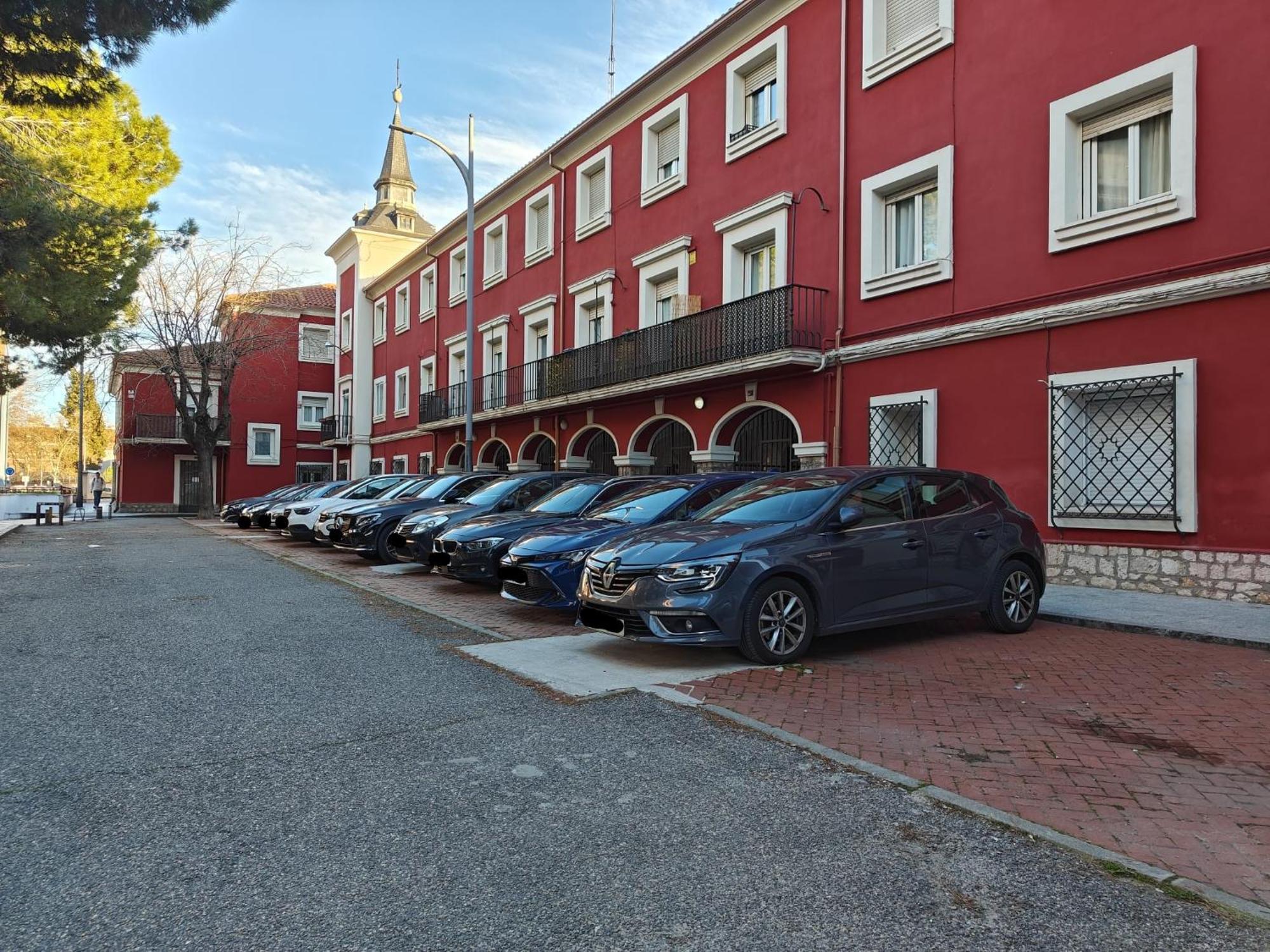 Ático con terraza y chimenea junto a Universidad Alcalá de Henares Exterior foto